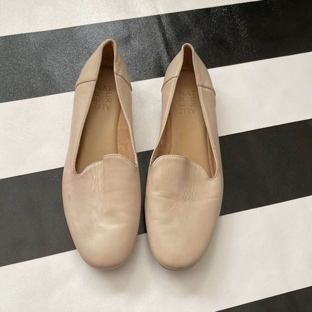 NATURALIZA SHOES